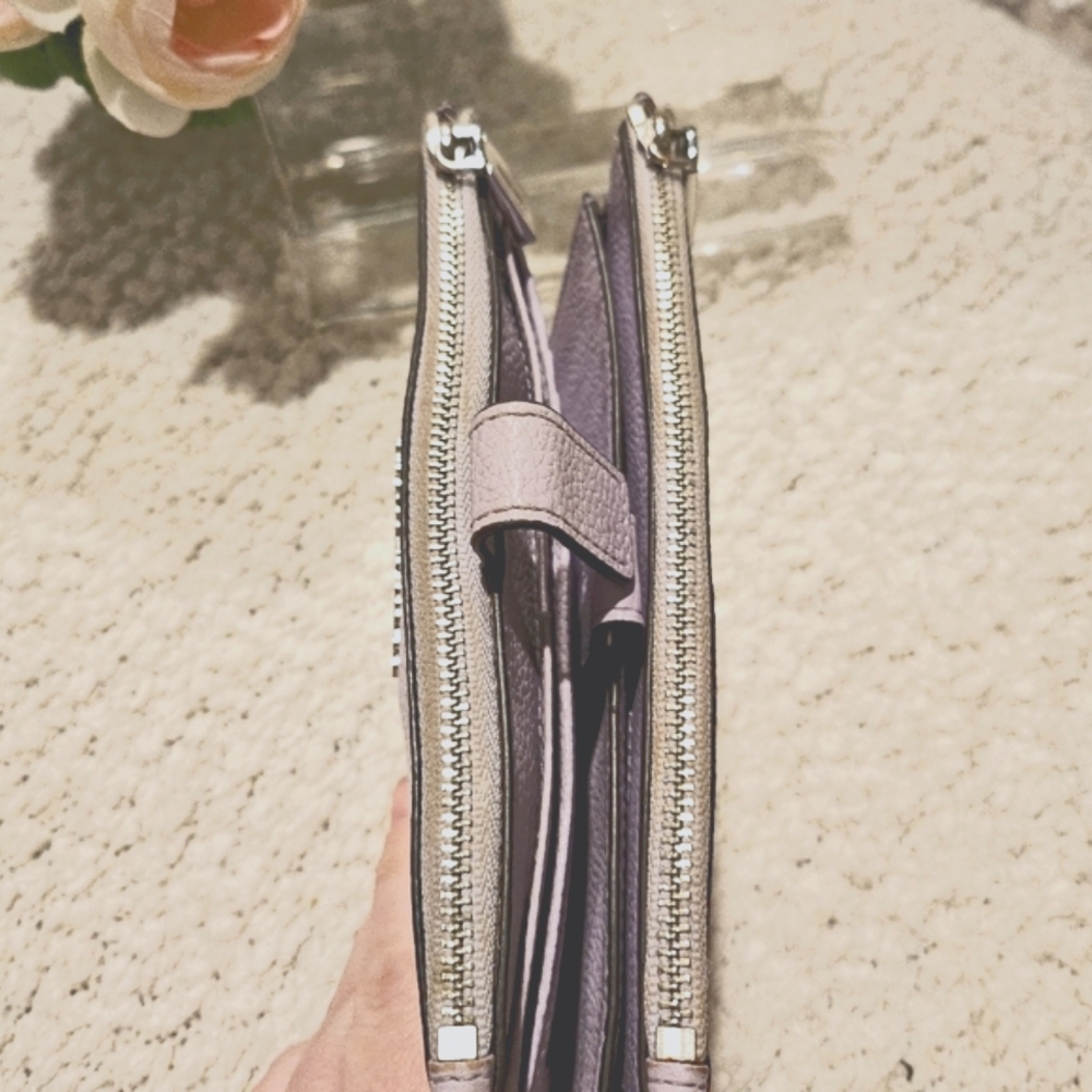 Michael Kors Adele Smartphone Lavender Jetset Tra… - image 5